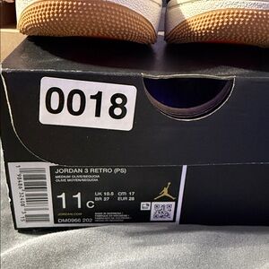 Jordan Kids Sneakers in Olive and Tan